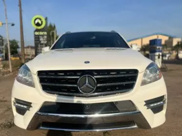 Mercedes-Benz ML 400