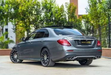 Mercedes-Benz E 43 AMG