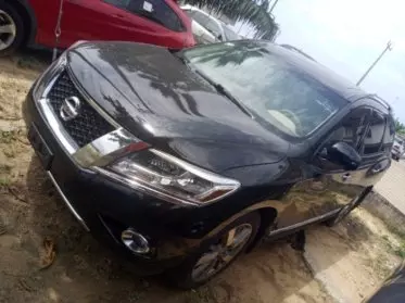 Nissan Pathfinder