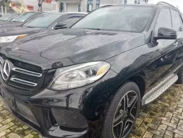 Mercedes-Benz GLE 350