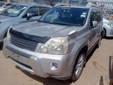 Nissan X- trail