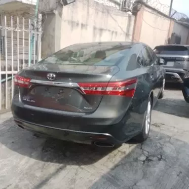 Toyota Avalon