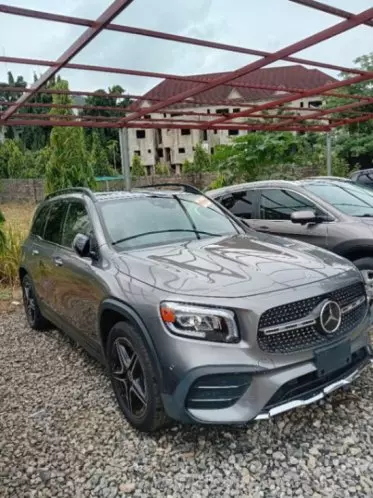 Mercedes-Benz GLB 250