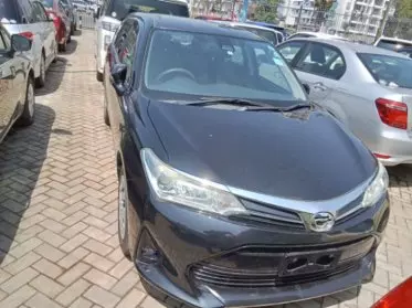 Toyota Fielder 