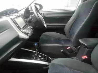 Toyota Fielder hybrid