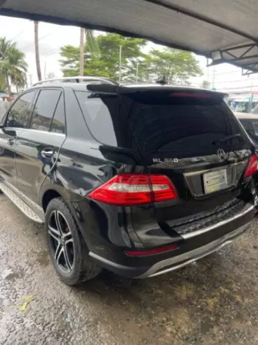 Mercedes-Benz ML 350
