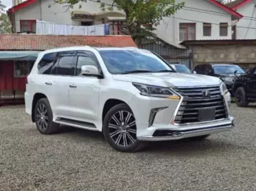Lexus 570