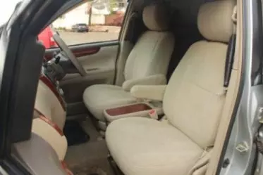 Toyota Ipsum