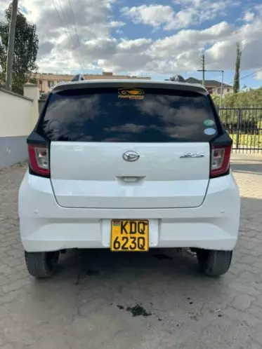 Daihatsu Mira 