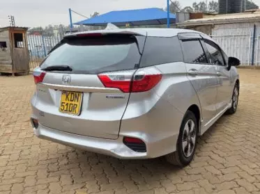 Honda Fit shuttle