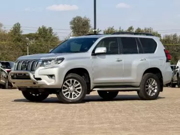 Toyota Land Cruiser Prado VX.L