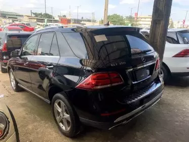Mercedes-Benz GLE 350