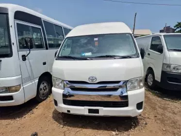Toyota Hiace (High Roof)