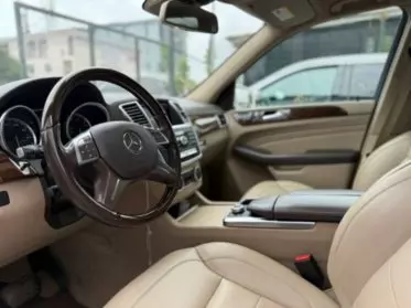 Mercedes-Benz ML 350