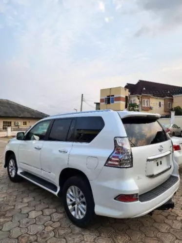 Lexus GX 460