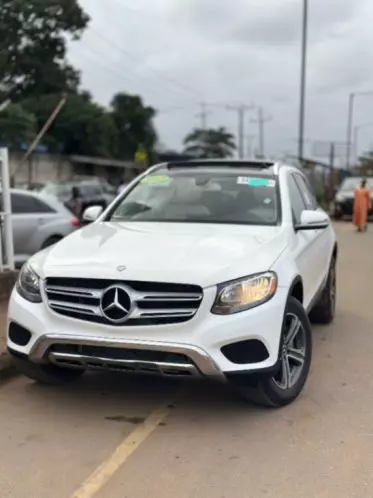 Mercedes-Benz GLC 300