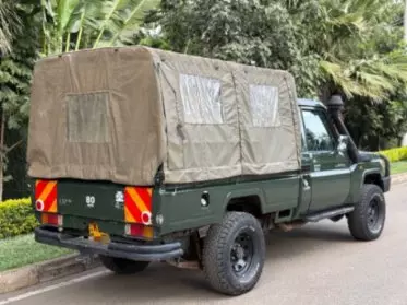 Toyota Land Cruiser Pick Up