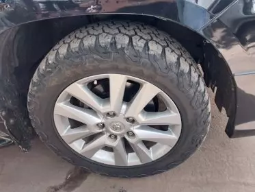 Toyota Landcruiser  V8