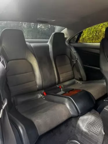 Mercedes-Benz E250