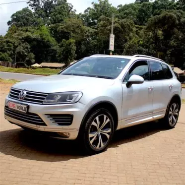 Volkswagen Touareg