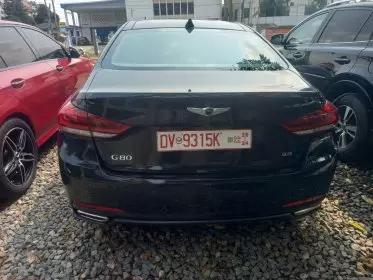 Hyundai GENESIS G80 3,8L BVA
