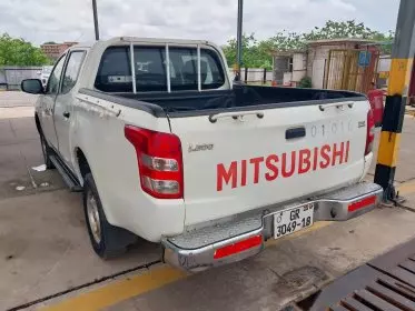 Mitsubishi L200 D/C GL Did