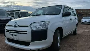 Toyota Succeed 