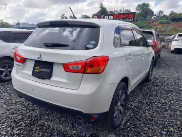Mitsubishi RVR