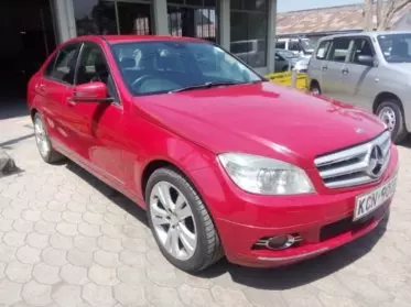 Mercedes-Benz C200
