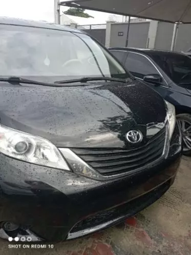 Toyota Sienna