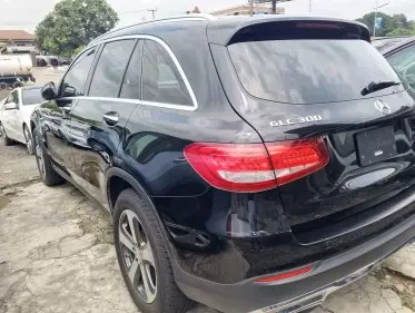 Mercedes-Benz GLC 300