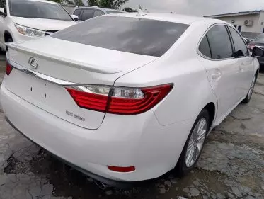 Lexus ES 350
