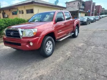 Toyota Tacoma