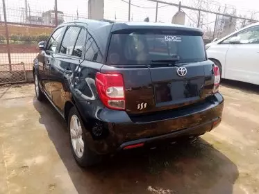 Toyota Ist 