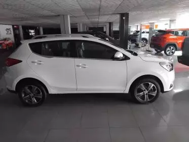 JAC JS2