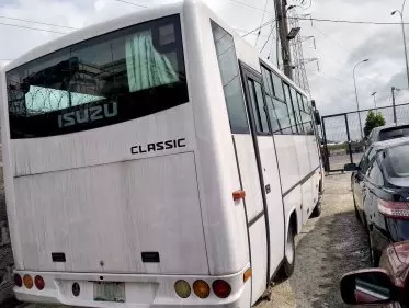 Isuzu Midi