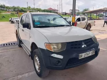 Mitsubishi L200 D/C GL Did