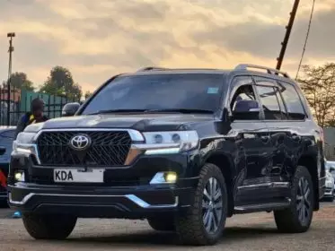 Toyota Landcruiser  V8
