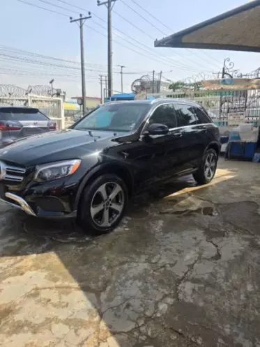 Mercedes-Benz GLC 300