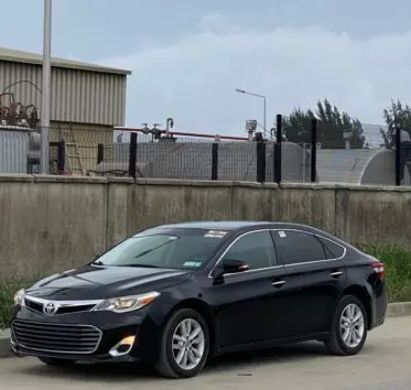 Toyota Avalon