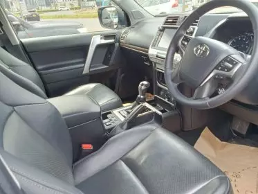 Toyota Land Cruiser Prado TX L
