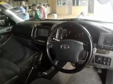 Toyota Landcruiser Prado
