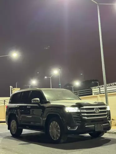 Toyota Landcruiser 300 VXR