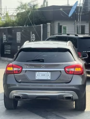 Mercedes-Benz GLA 250