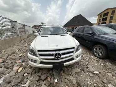 Mercedes-Benz 450