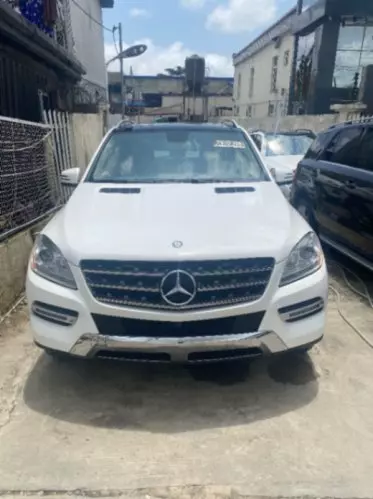 Mercedes-Benz ML 320