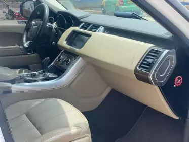 Land Rover  Range Rover Sport HSE Dynamic