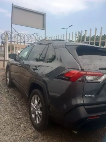 Toyota RAV 4