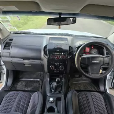 Isuzu D-Max