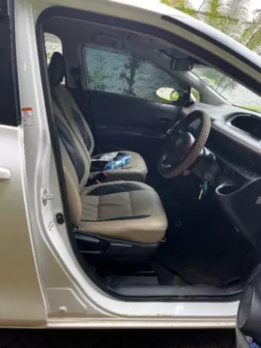 Toyota Fielder